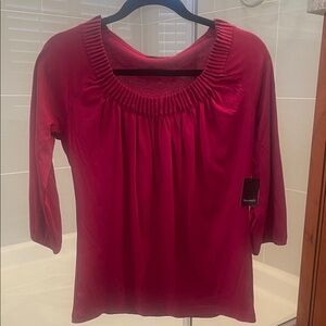 New with tags! Tahari Women's Berry Color Top